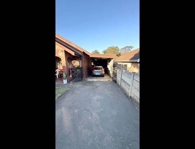 3 BEDROOM HOUSE FOR SALE IN NORTHDALE